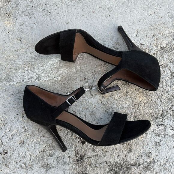 Gucci Heeled sandals - Picture 1 of 10